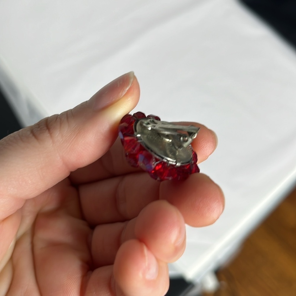 Women’s Clip On Red Pink Earrings - Picture 2 of 2